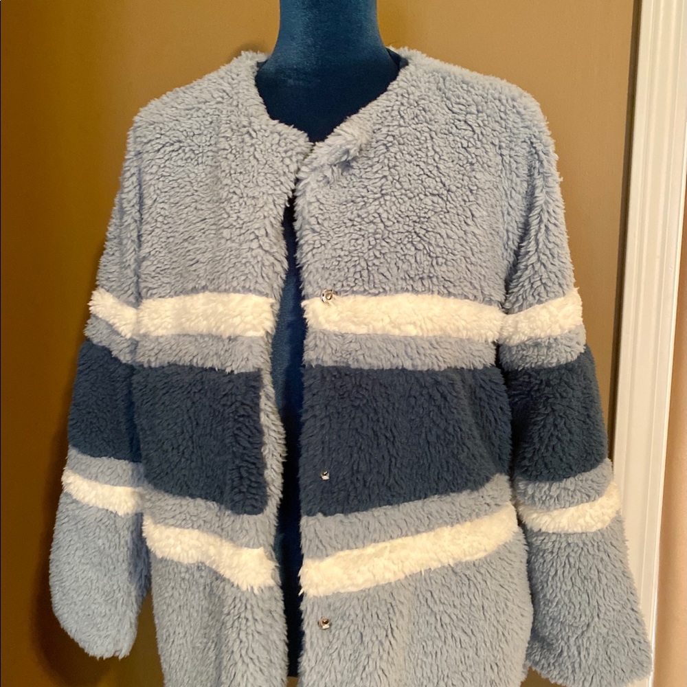 🌻Woven Heart • Blue Striped Teddy Bear Faux Fur Coat L New - Picture 3 of 6